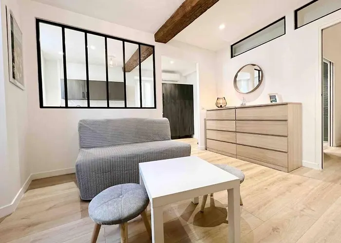 Appartement Le Close: 4 Prs Standing - Vieille